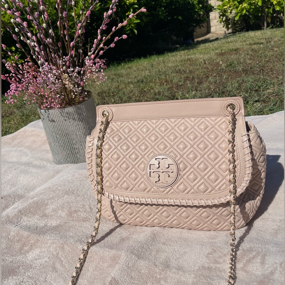 Tory Burch Leather Quilted Shoulder Purse in Light Pink